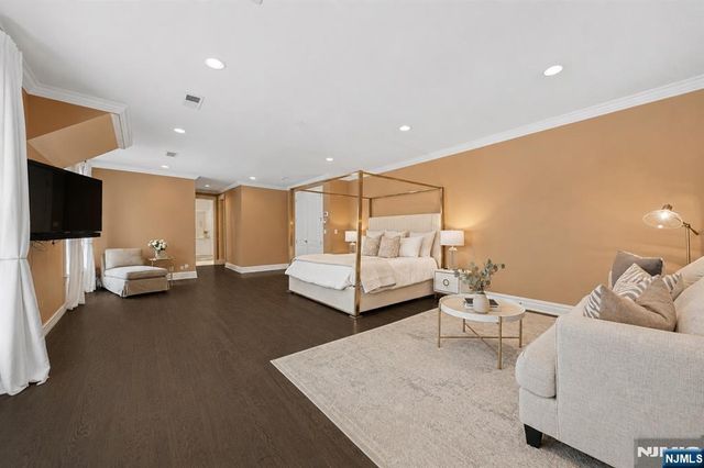 228 Highland Avenue, Montclair, NJ 07043