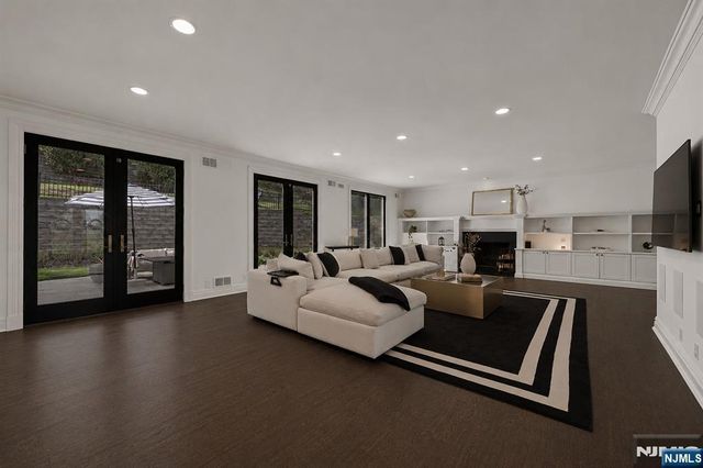228 Highland Avenue, Montclair, NJ 07043