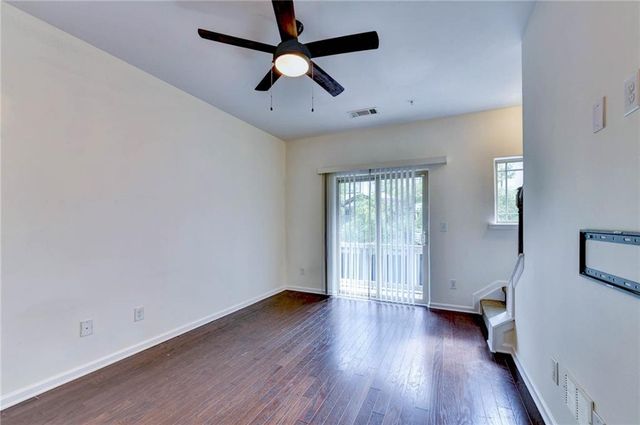 215 Semel Drive NW 453, Atlanta, GA 30309