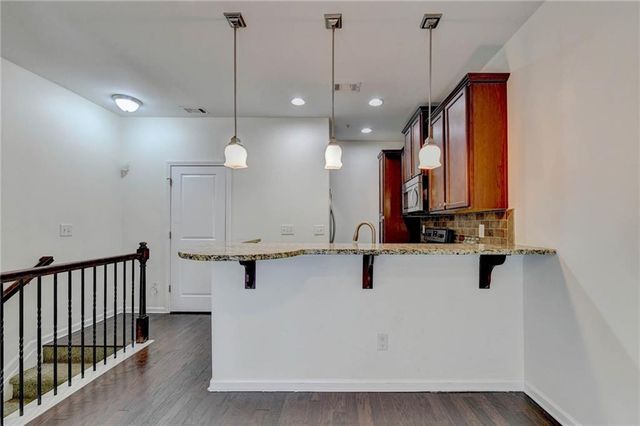 215 Semel Drive NW 453, Atlanta, GA 30309