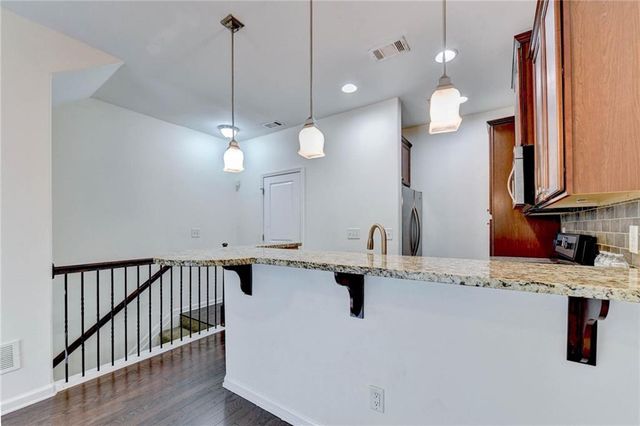 215 Semel Drive NW 453, Atlanta, GA 30309