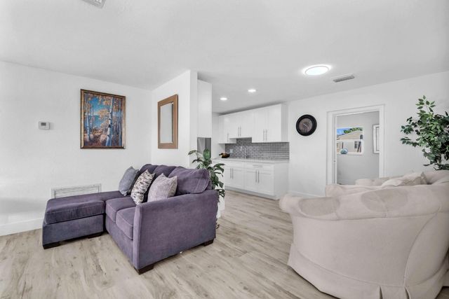 2210 NW 50th Avenue, Lauderhill, FL 33313