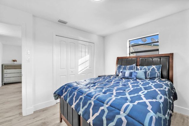 2210 NW 50th Avenue, Lauderhill, FL 33313