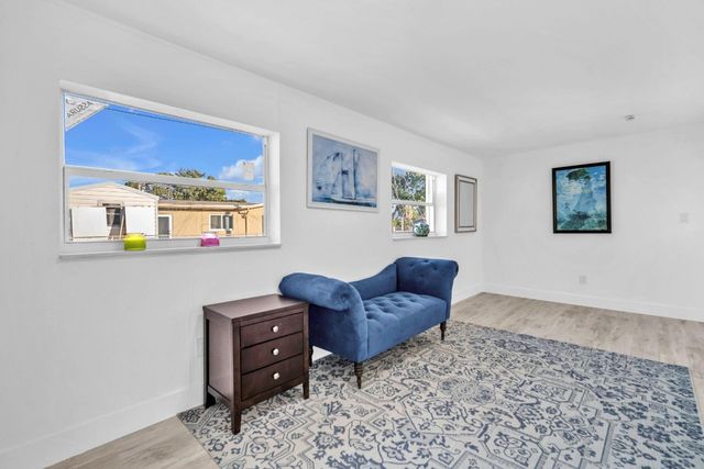 2210 NW 50th Avenue, Lauderhill, FL 33313