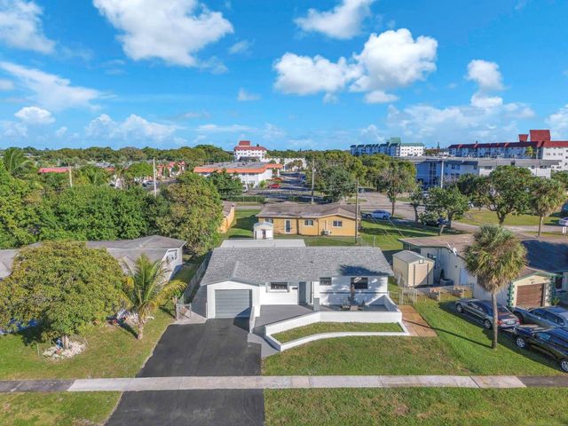 2210 NW 50th Avenue, Lauderhill, FL 33313