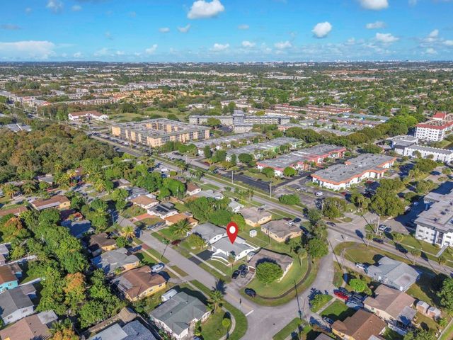 2210 NW 50th Avenue, Lauderhill, FL 33313