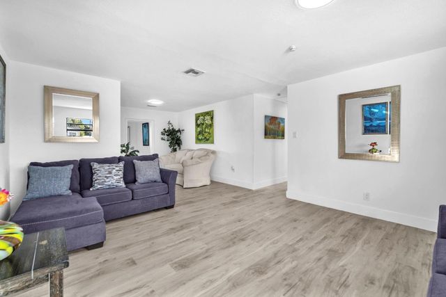 2210 NW 50th Avenue, Lauderhill, FL 33313