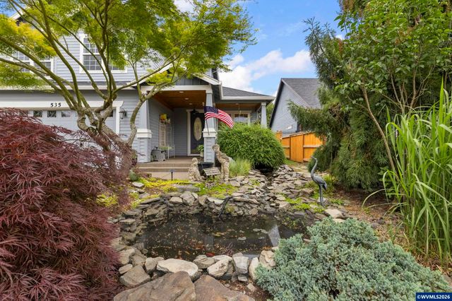 535 Maple St, Mt Angel, OR 97362