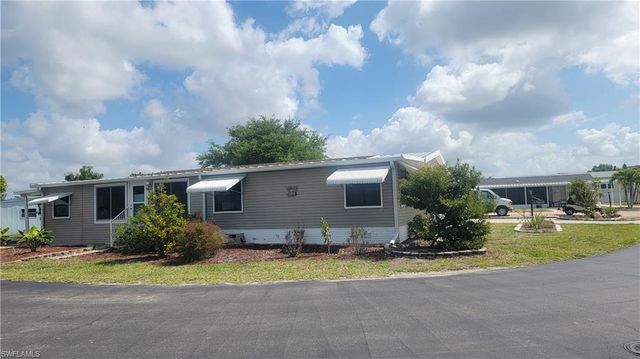 4712 Tahiti DR, Bonita Springs, FL 34134