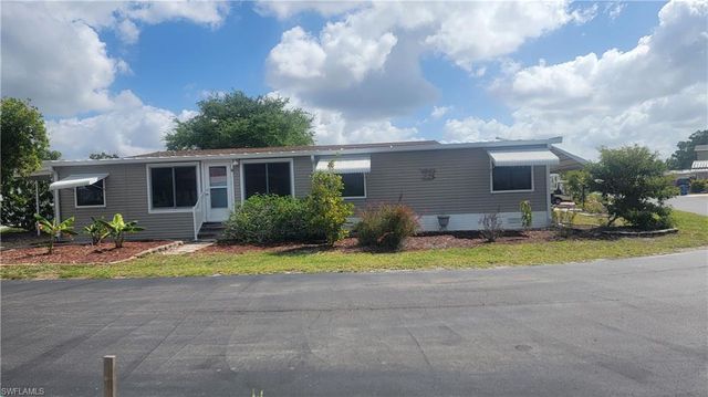 4712 Tahiti DR, Bonita Springs, FL 34134