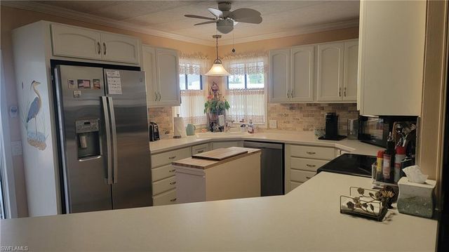 4712 Tahiti DR, Bonita Springs, FL 34134