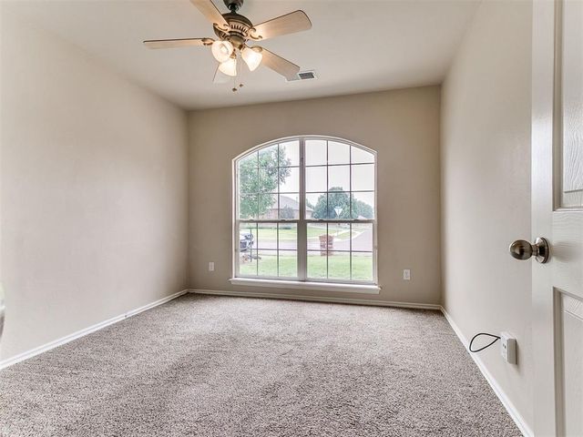 2109 Bradford Way, Edmond, OK 73003