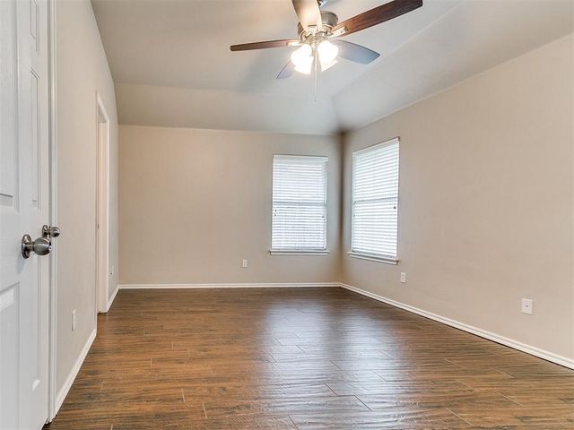 2109 Bradford Way, Edmond, OK 73003