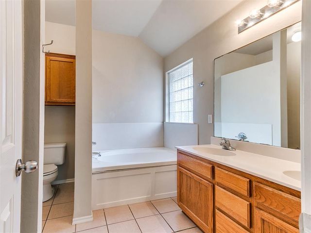 2109 Bradford Way, Edmond, OK 73003