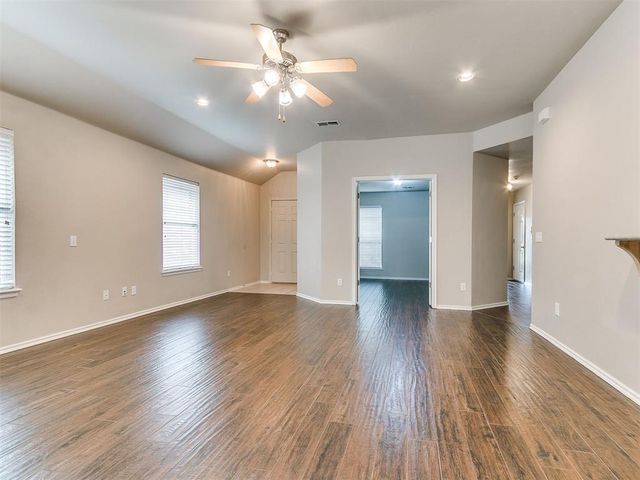 2109 Bradford Way, Edmond, OK 73003