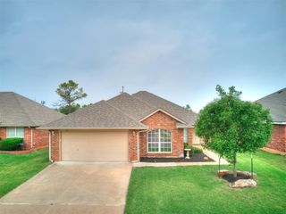 2109 Bradford Way, Edmond, OK 73003
