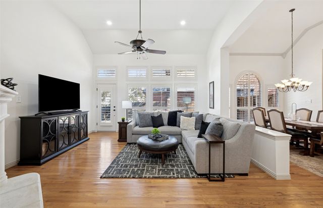 3801 Fairfax Drive, Bedford, TX 76021