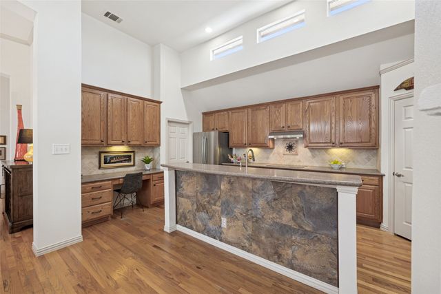 3801 Fairfax Drive, Bedford, TX 76021