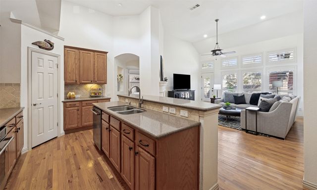 3801 Fairfax Drive, Bedford, TX 76021