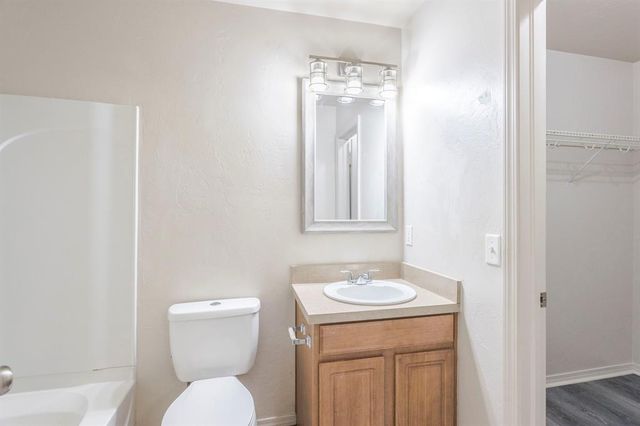 2909 Fennel Road, Oklahoma City, OK 73128