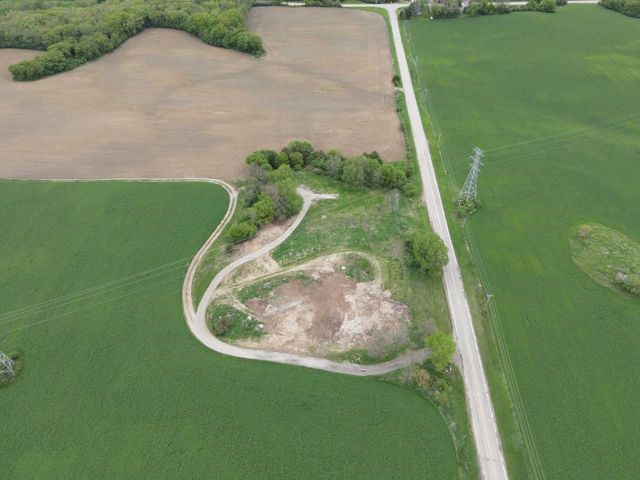 N3969 County O Road, Markesan, WI 53946