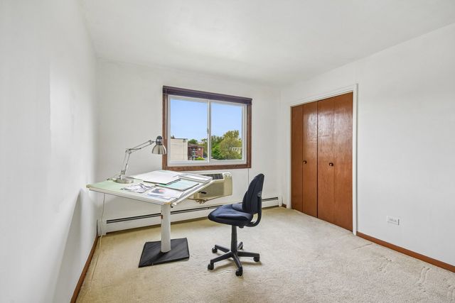 12809 Carriage Lane 12, Crestwood, IL 60418