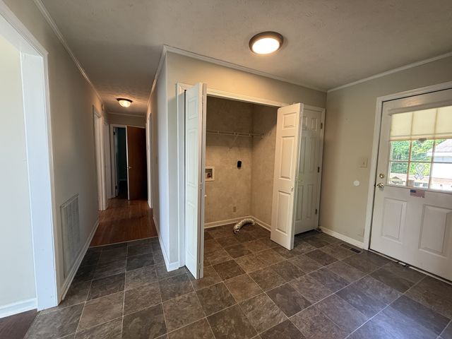 1511 Cavern Ct, Clarksville, TN 37043