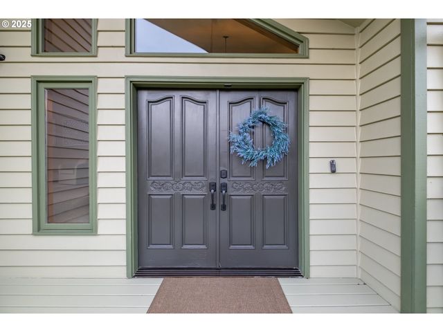 391 MCNARY HEIGHTS Dr N, Keizer, OR 97303