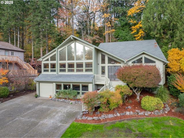 391 MCNARY HEIGHTS Dr N, Keizer, OR 97303