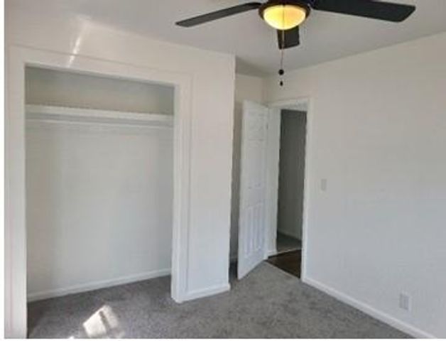 8624 E 83rd Street, Raytown, MO 64138