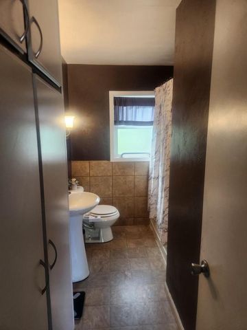 1408 BISMARCK STREET, Allouez, WI 54301