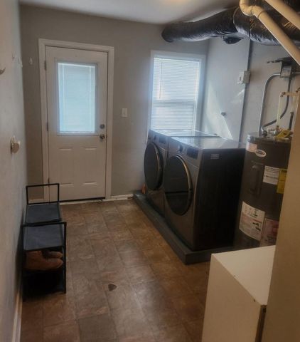 1408 BISMARCK STREET, Allouez, WI 54301