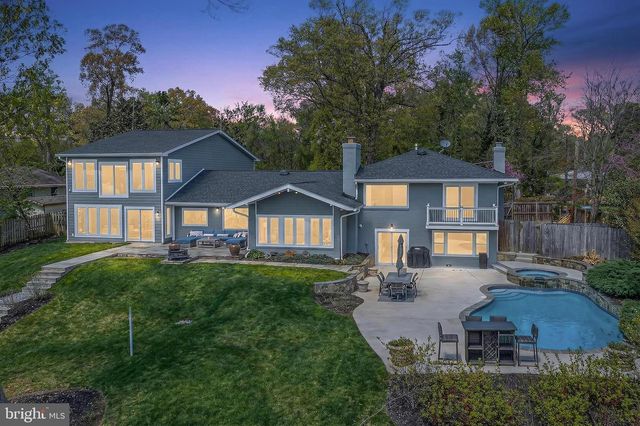 5801 RIVER DR, Lorton, VA 22079
