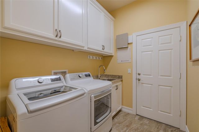 5008 RUBY FLATS DRIVE, Wimauma, FL 33598