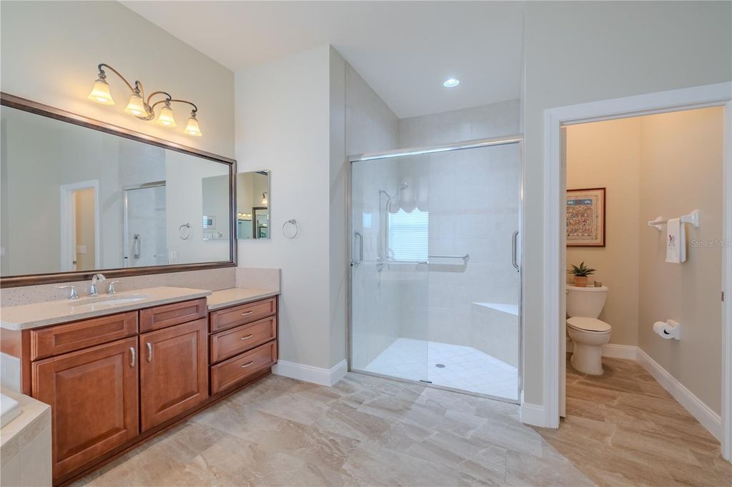 Image 31 of property listing at 5008 RUBY FLATS DRIVE, Wimauma, FL 33598