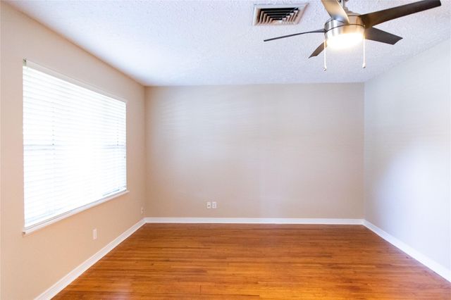4013 Woodfin Street, Houston, TX 77025