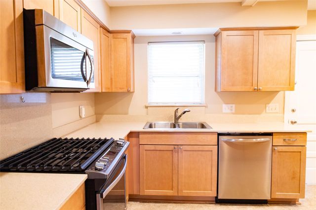 4013 Woodfin Street, Houston, TX 77025