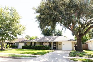 4013 Woodfin Street, Houston, TX 77025