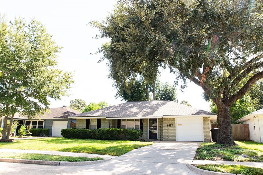 4013 Woodfin Street, Houston, TX 77025