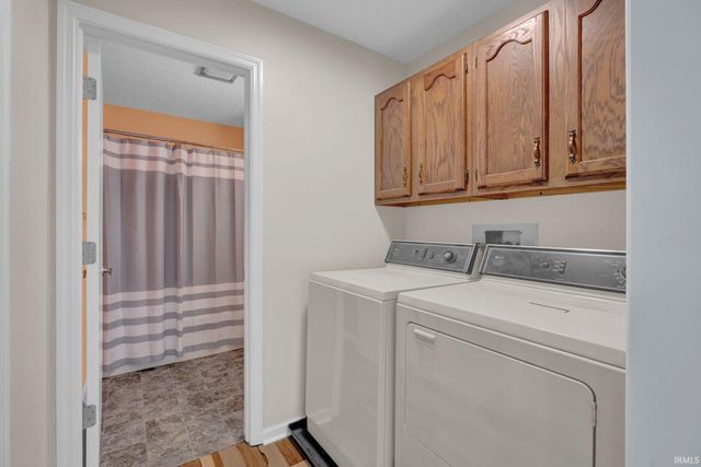 500 Greentree Dr Unit 11, Bedford, IN 47421