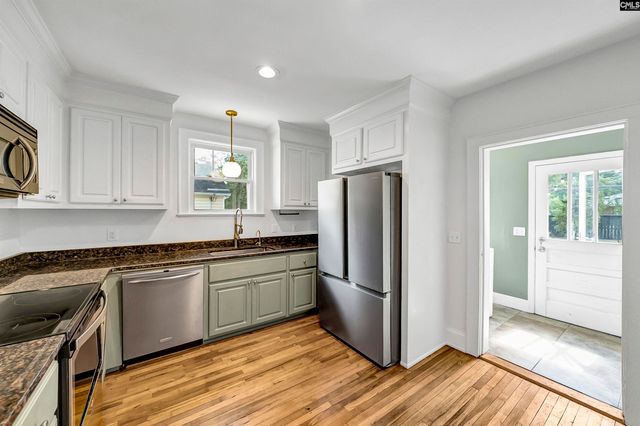933 Michaelmas Avenue, Cayce, SC 29033