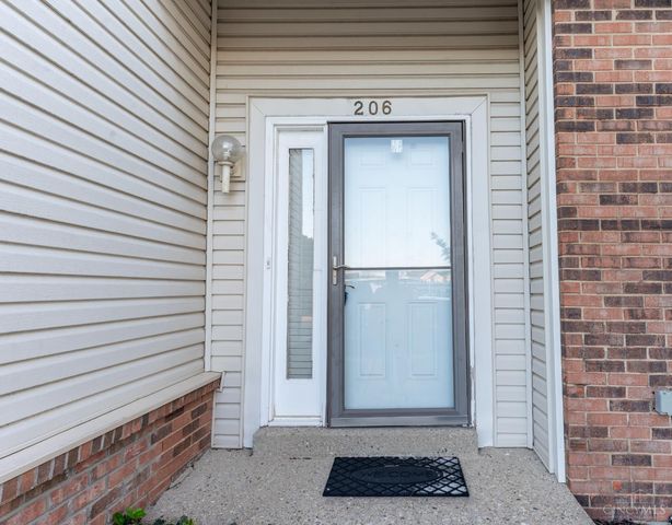 206 Sherwood Green Court, Mason, OH 45040