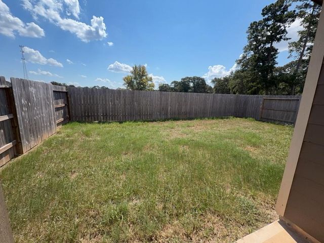 9392 Hard Rock Road, Conroe, TX 77303