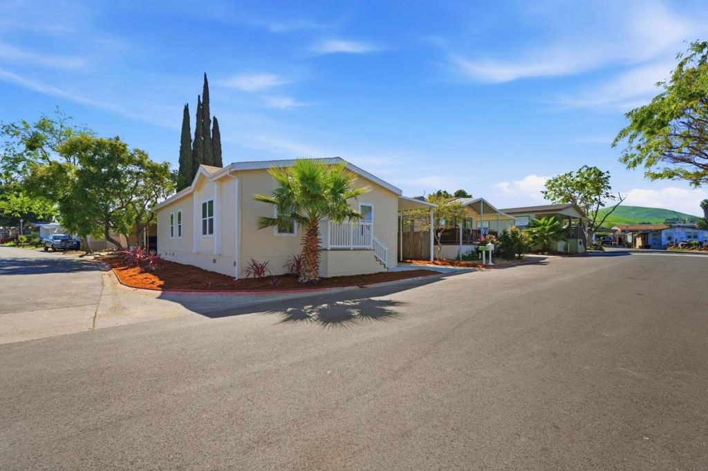 191 Maureen Circle 191, Pittsburg, CA 94565