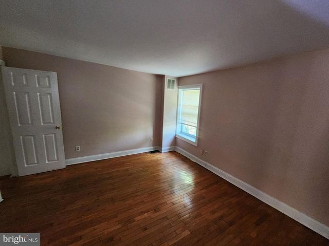 1310 W PRATT ST, Baltimore, MD 21223