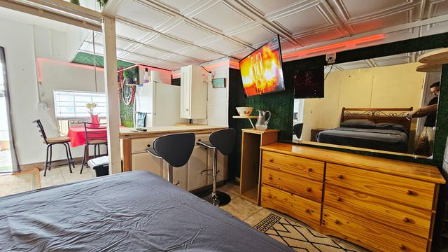 2392 Kirk Road, Palm Springs, FL 33406