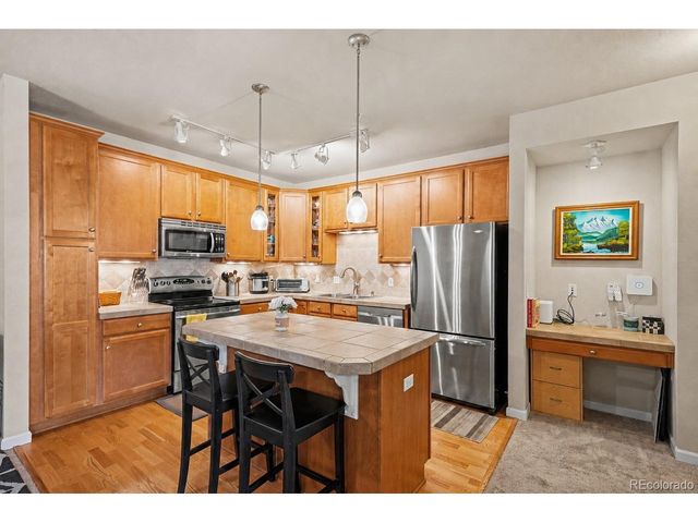 9359 Las Ramblas Ct J, Parker, CO 80134