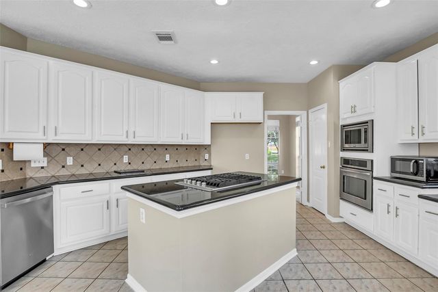 4407 Magnolia Lane, Sugar Land, TX 77478