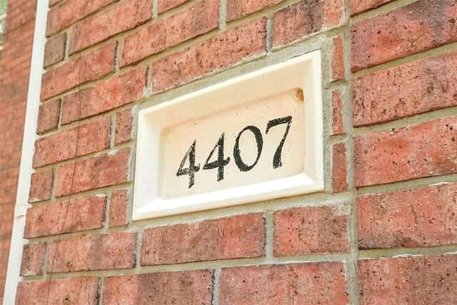 4407 Magnolia Lane, Sugar Land, TX 77478