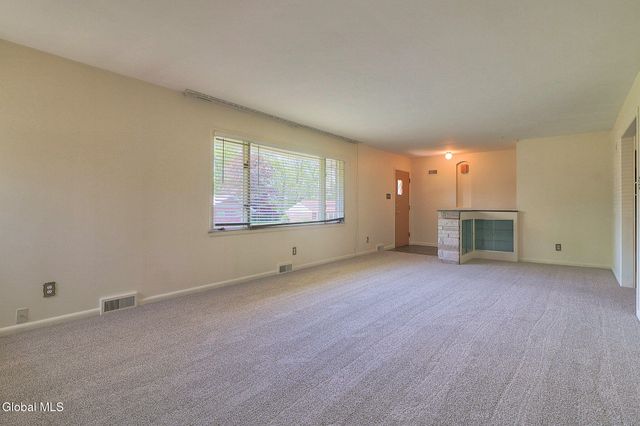 1561 Belmont Avenue, Schenectady, NY 12309